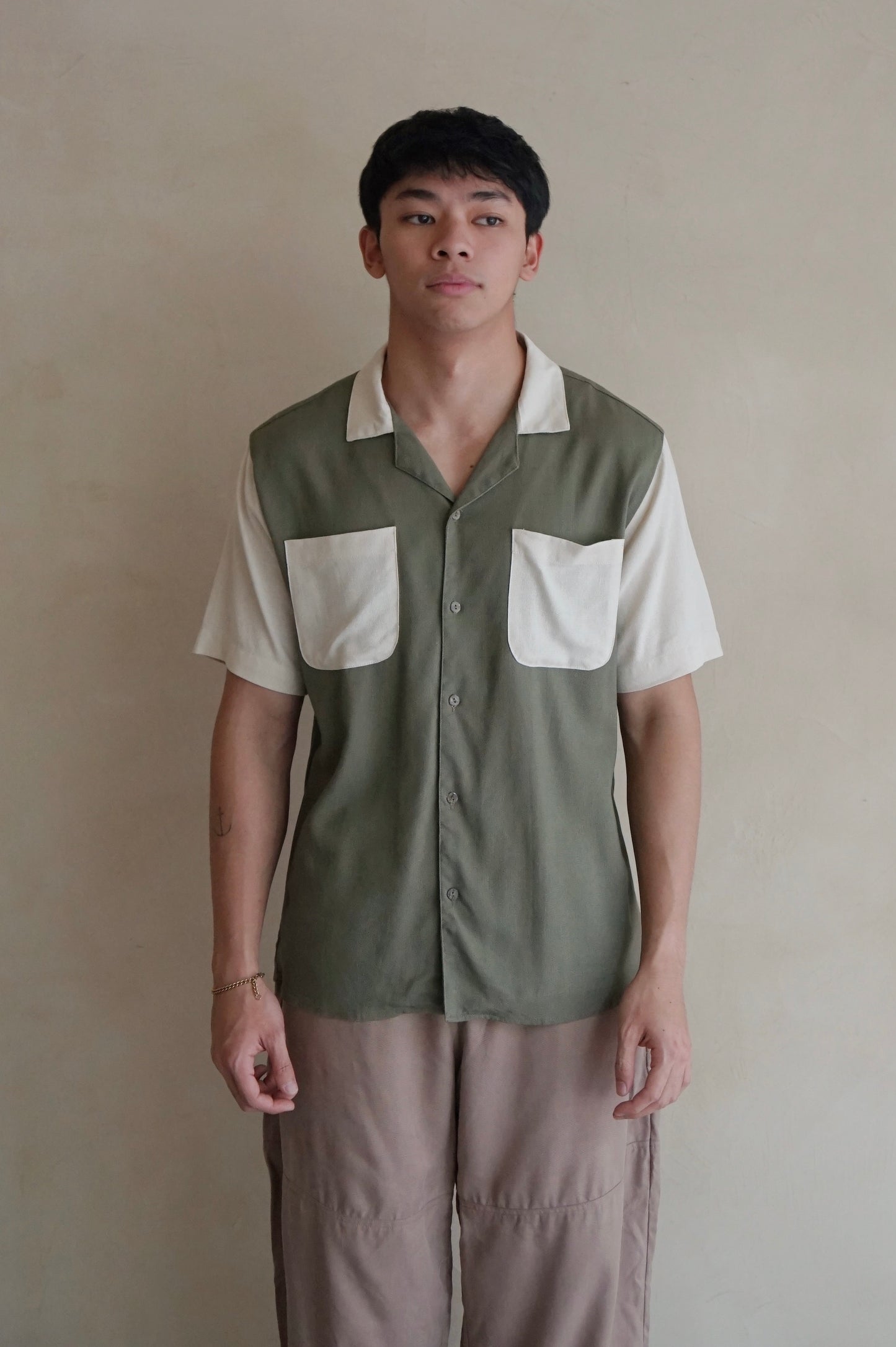 Men's Camp Collar Basil Stone