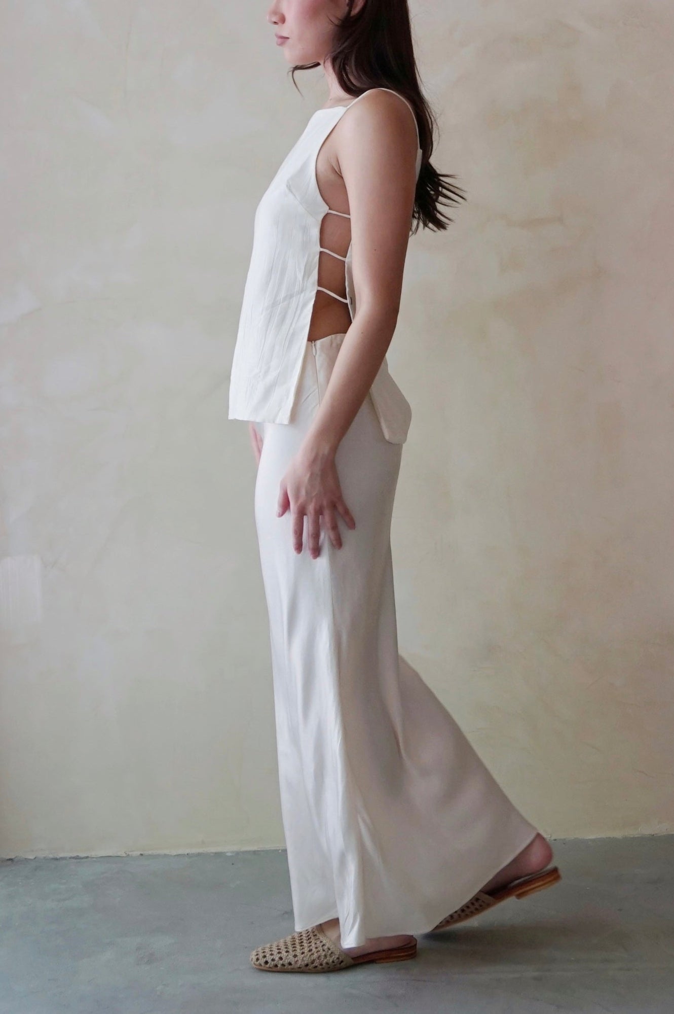 Bias Slip Skirt Pearl