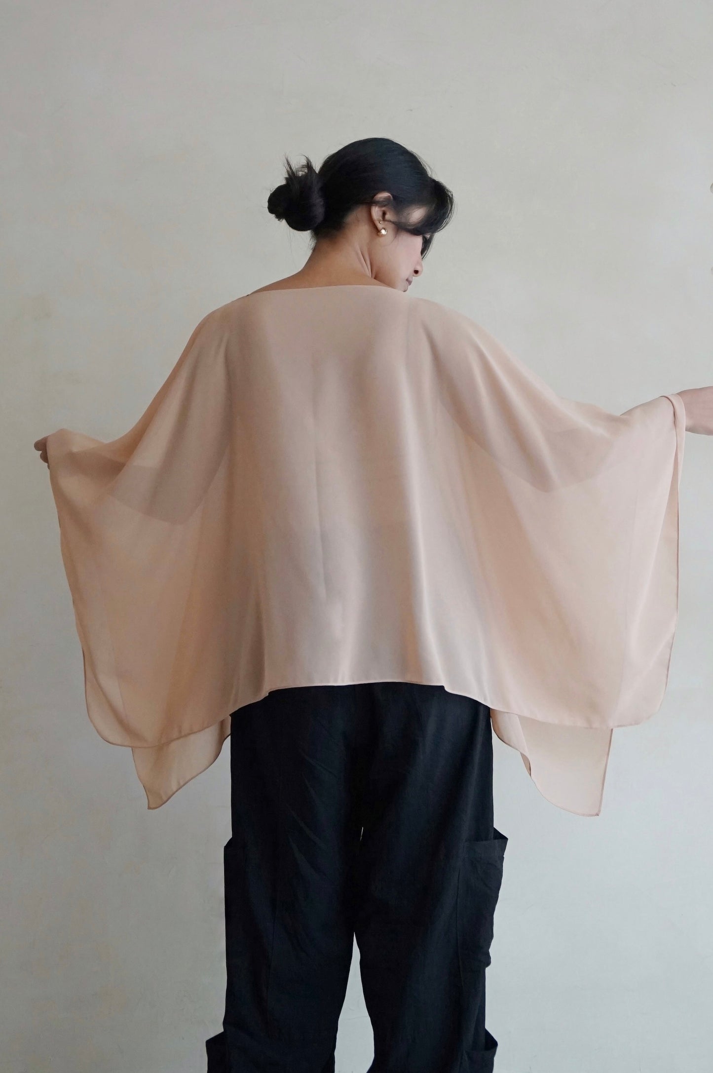 Mistral Cape Nude