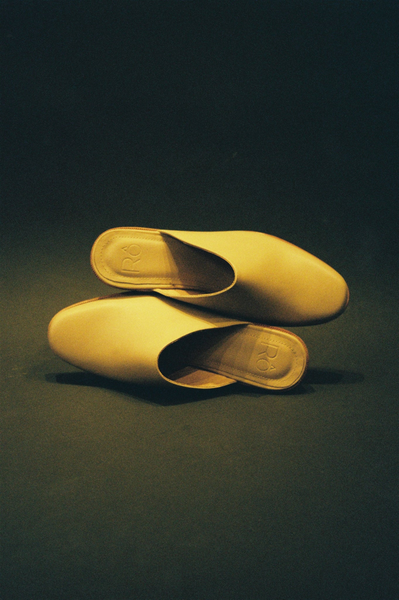 Áraw x Rô Heeled Mules Nude