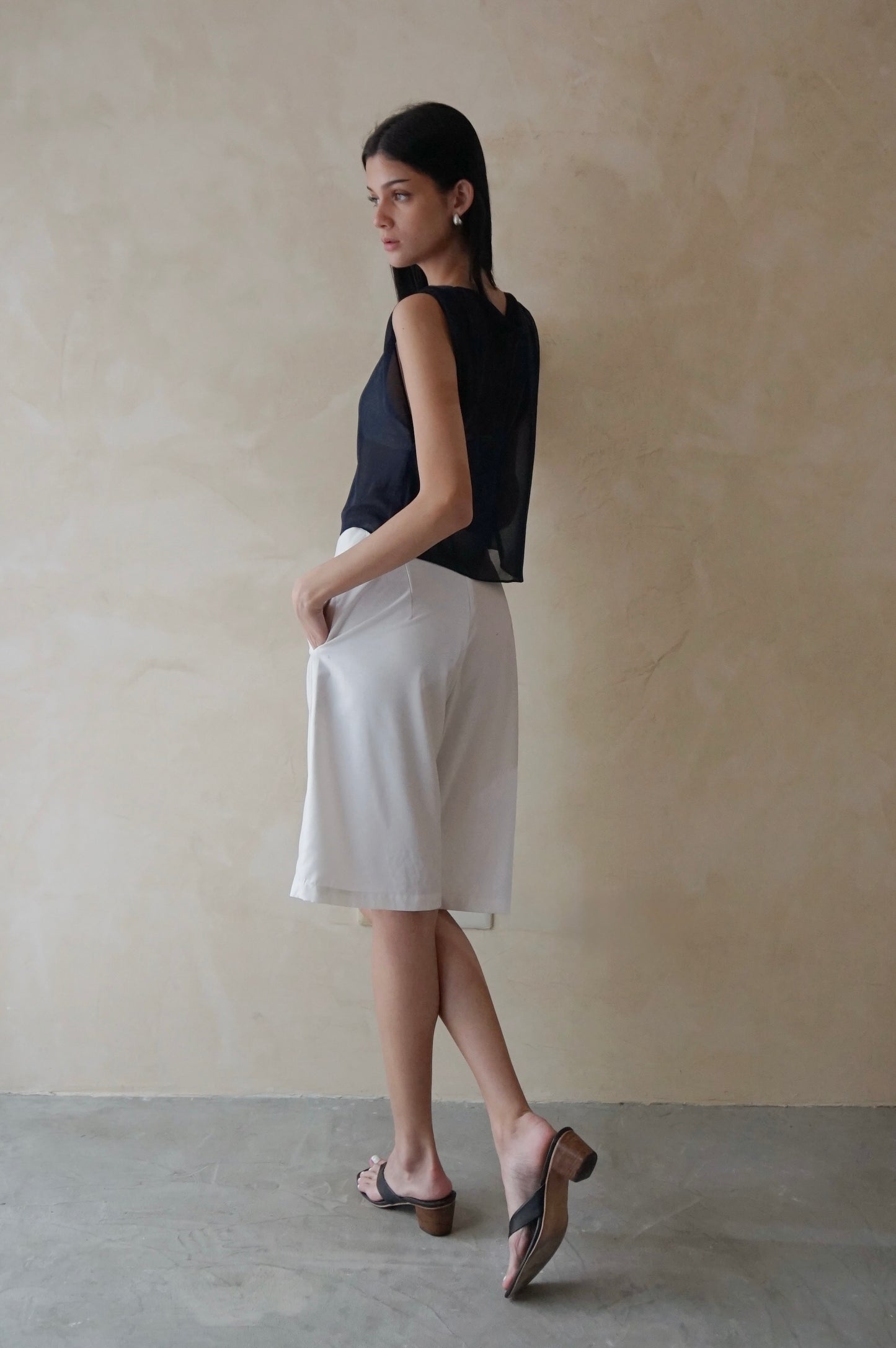 Longline Shorts White