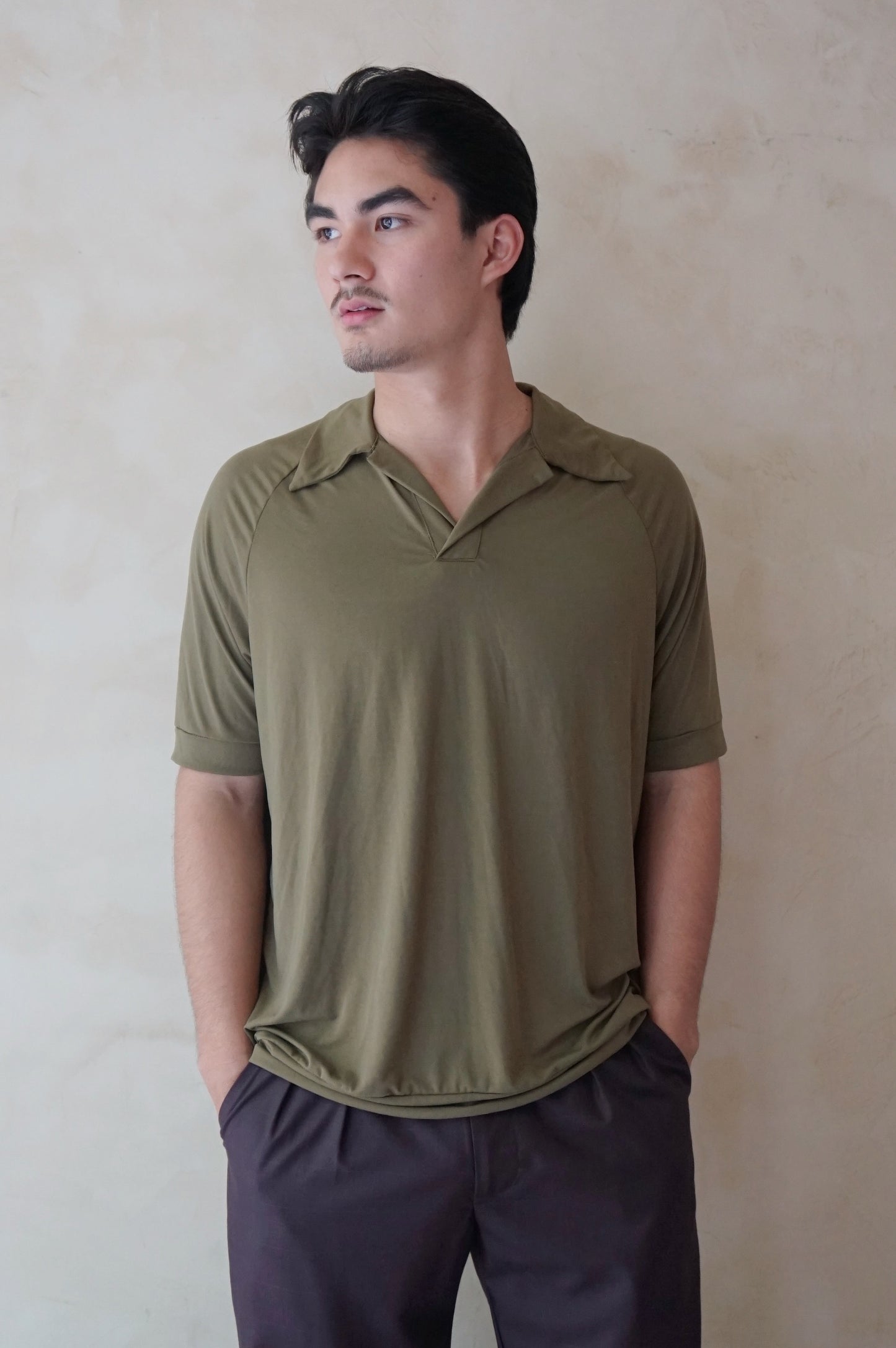 Raglan Polo Olive (pre-order)