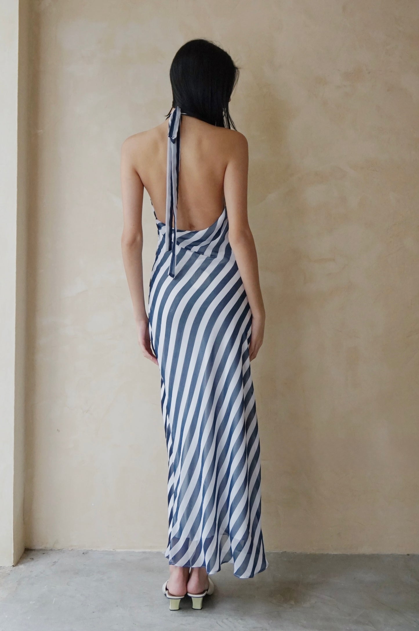 Clio Gown Navy Barcode
