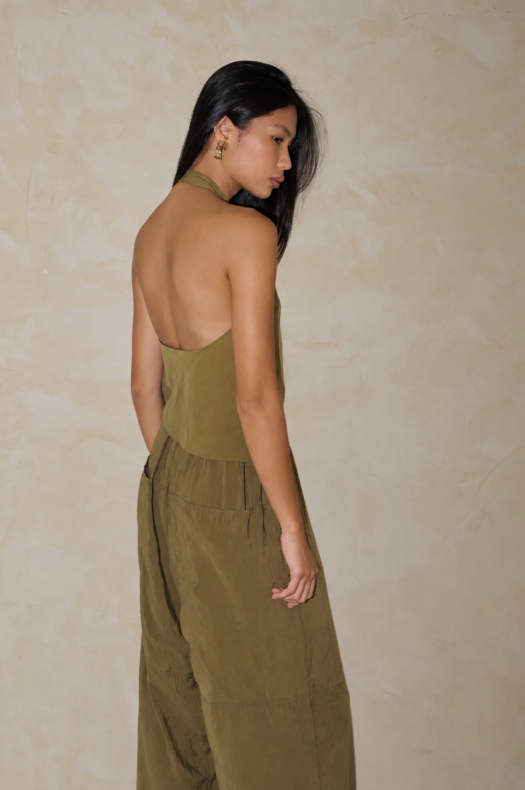 Oblique Top Caper