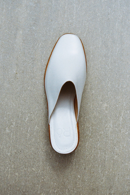 Áraw x Rô Heeled Mules Chalk